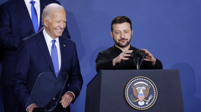 Le président américain, Joe Biden et son homologue ukrainien, Volodymyr Zelensky, au sommet de l'OTAN au Walter E. Washington Convention Center à Washington, DC, le 11 juillet 2024. 