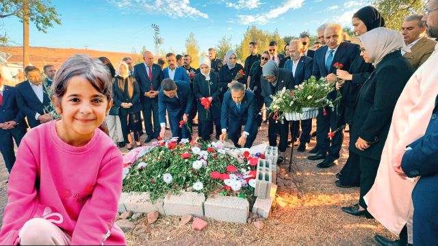 Aile ve Sosyal Hizmetler Bakanı Mahinur Özdemir Göktaş, Adalet Bakanı Yılmaz Tunç ve İçişleri Bakanı Ali Yerlikaya, Narin Güran'ın kabrini ziyaret etti. 