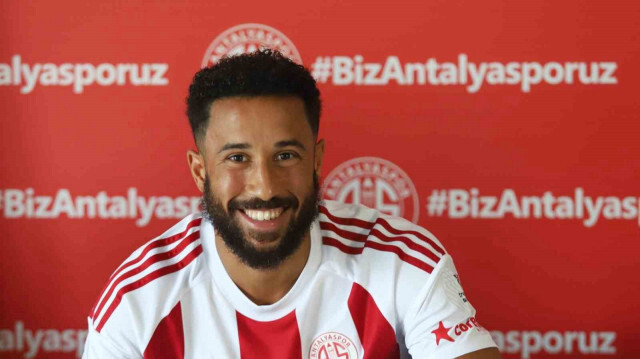 Le joueur anglais Andros Townsend rejoint le club turc d'Antalyaspor, le 12 septembre 2024.