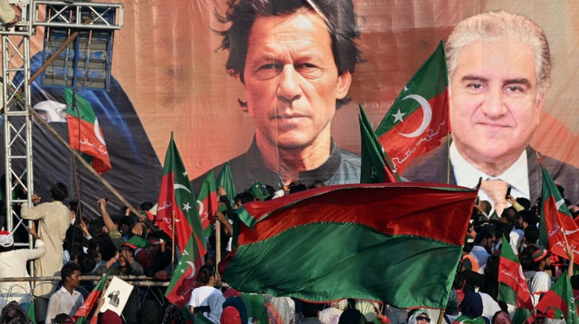 Des militants du Pakistan Tehreek-e-Insaf (PTI), parti de l'ancien premier ministre Imran Khan, participent à un rassemblement public dans la banlieue d'Islamabad, le 8 septembre 2024.