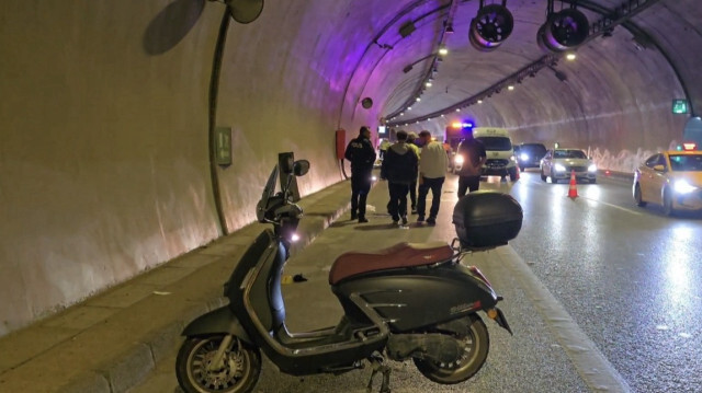 Motosiklet sürücüsünün cesedi ise olay yeri inceleme ekiplerinin çalışması sonrası morga götürüldü.