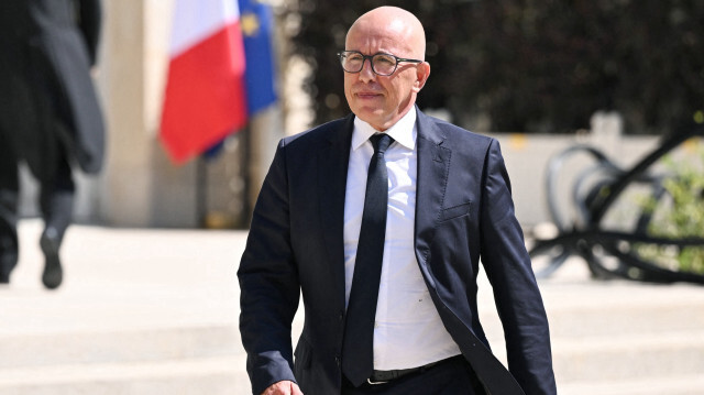 Le chef du parti Les Républicains (LR) Eric Ciotti quitte le parti après une rencontre avec le président français au palais présidentiel de l'Élysée à Paris, le 26 août 2024. Le chef du parti Les Républicains (LR), Eric Ciotti, quitte le parti et sa présidence, annonce le 22 septembre 2024 dans une interview publiée en ligne sur le site du Figaro.