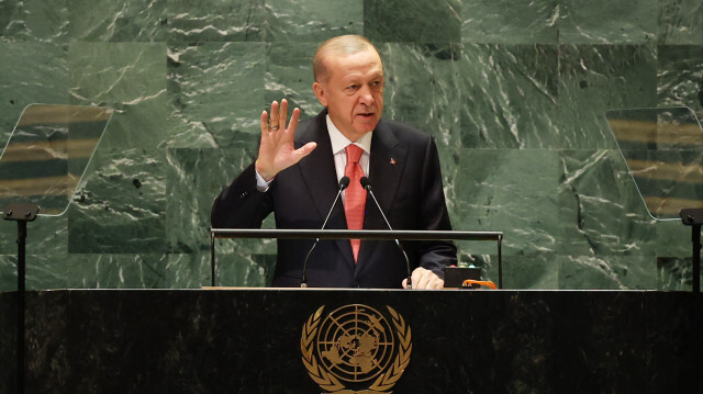 Le président de la République, Recep Tayyip Erdoğan, a pris la parole devant les participants lors de la 79e Assemblée générale des Nations unies, qui s'est tenue dans la salle plénière de l'ONU, 24 septembre 2024.