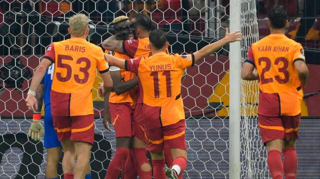 Galatasaray üç puanı üç golle aldı.