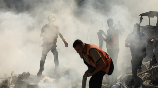 L'armée israélienne a ciblé l'Université Nama, située au nord du camp de réfugiés de Jibaliya dans le nord de Gaza, faisant de nombreux morts et blessés.