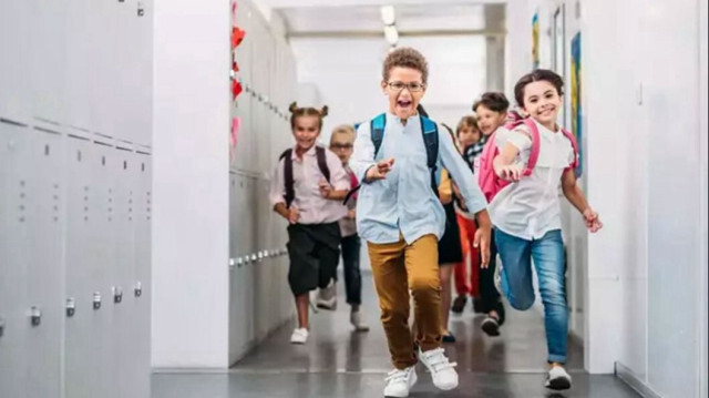 <p>Öğrenciler ve veliler için merak konusu olan 2024-2025 eğitim öğretim yılı tatilleri belli oldu</p>