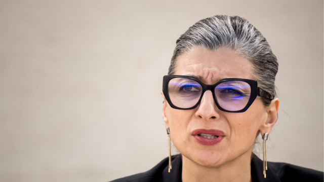 La rapporteuse spéciale des Nations Unies sur la situation des droits dans les territoires palestiniens, Francesca Albanese, à Genève, le 27 mars 2024.