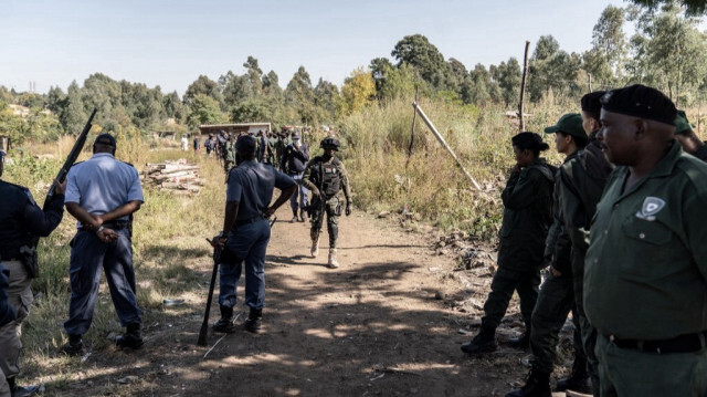 En Afrique du Sud, 17 personnes ont été tuées par balles dans la localité de Lusikisiki, annoncé la police le 28 septembre 2024. 