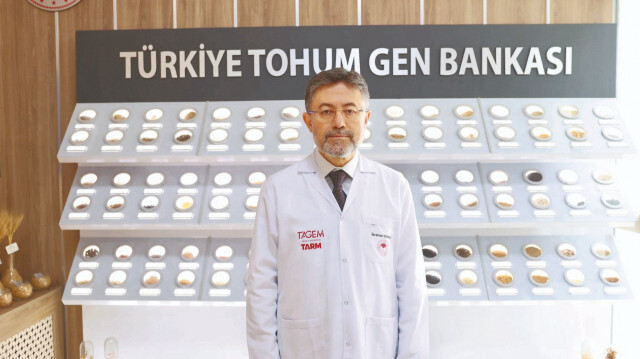 Tarım ve Orman Bakanı İbrahim Yumaklı, Türkiye Tohum 
Gen Bankası'nda incelemelerde bulunmuştu.