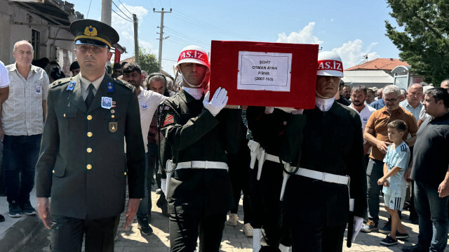 Şehit Piyade Binbaşı Osman Ayan memleketi Isparta'da son yolculuğuna uğurlandı.