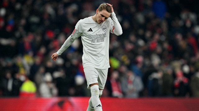 Le milieu de terrain norvégien d'Arsenal, Martin Odegaard, après le match du troisième tour de la Coupe d'Angleterre entre Arsenal et Manchester United, à Londres le 12 janvier 2025.