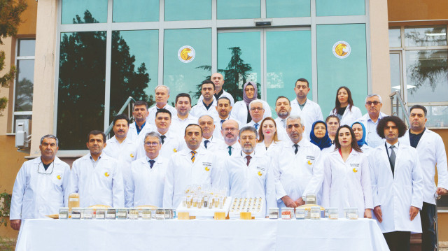 İbrahim Yumaklı, Tohumluk Tescil ve Sertifikasyon Merkez Müdürlüğü’nü ziyaret etti.