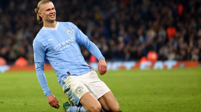 L'attaquant norvégien de Manchester City, Erling Haaland, lors du match retour de la phase de groupes (groupe B) de la Ligue des champions de l'UEFA entre Manchester City et les Young Boys, au stade Etihad à Manchester, dans le nord-ouest de l'Angleterre, le 7 novembre 2023.