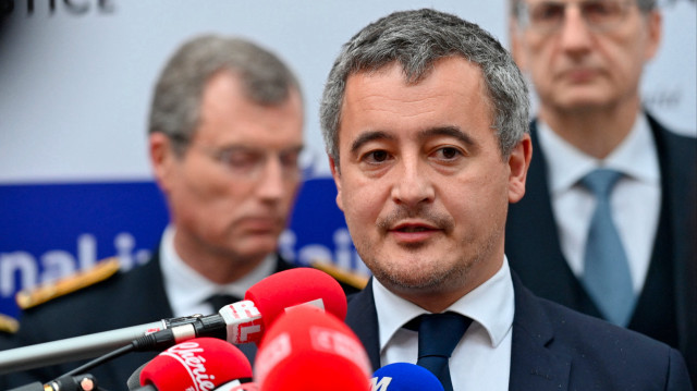 Le ministre français de la Justice, Gerald Darmanin, donne une conférence de presse lors d'une visite au palais de justice de Marseille, le 2 janvier 2025.