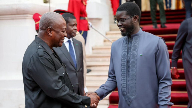 Le Président sénégalais, Bassirou Diomaye Faye, et son homologue ghanéen, John Dramani Mahama.