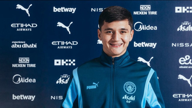 Le défenseur ouzbek Abdukodir Khusanov a été transféré au club anglais Manchester City, le 20 janvier 2025.