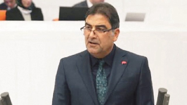 Ünal Karaman.