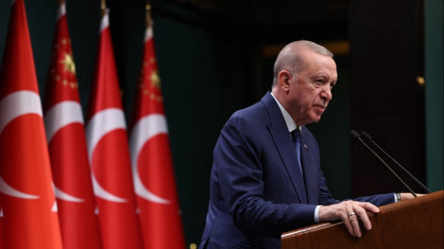 Le Président turc, Recep Tayyip Erdogan, lors d'une conférence de presse après la réunion du cabinet au complexe présidentiel à Ankara en Türkiye, le 21 janvier 2025.