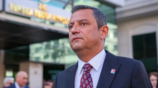 Özgür Özel.