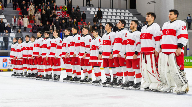U20 Erkek Buz Hokeyi Milli Takımı
