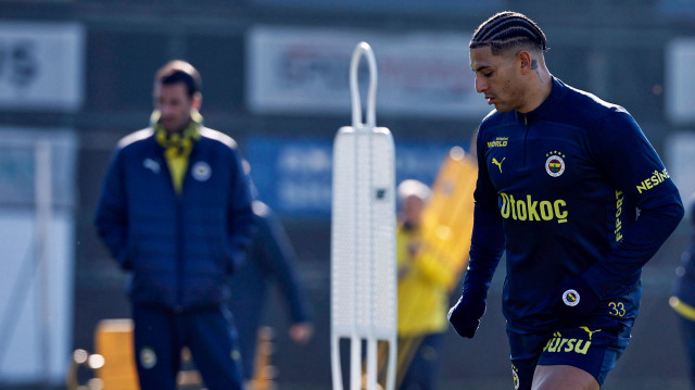 Fenerbahçe, Midtjylland maçına hazırlanıyor.