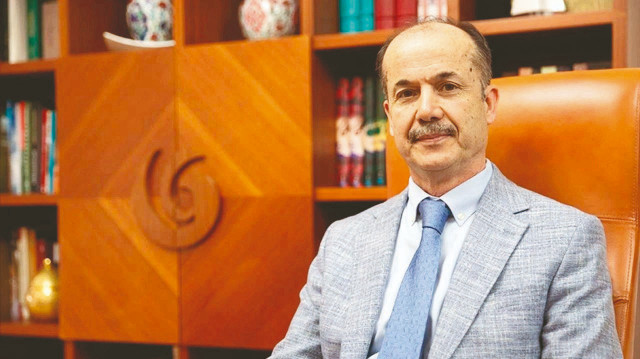 Yunus Emre Vakfı Başkanı Şeref Ateş