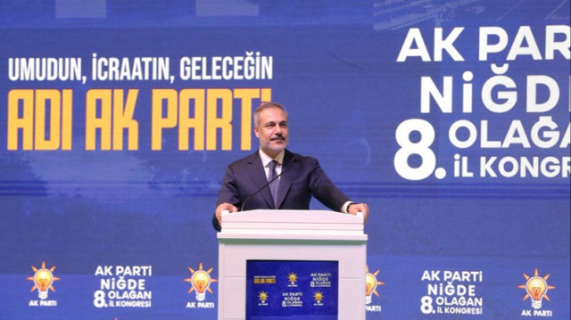 Le ministre turc des Affaires étrangères, Hakan Fidan, lors de sa participation au 8e congrès provincial ordinaire du Parti de la justice et du développement (AK) à Nigde, en Türkiye, le 05 janvier 2025.