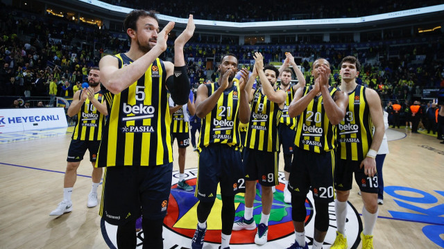 Fenerbahçe Beko, rakibiyle oynadığı son 5 maçı da kazandı.