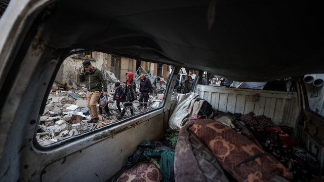 L'armée israélienne a mené une attaque dans le camp de Nuseirat, situé au centre de Gaza, faisant des morts et des blessés, dont des enfants, le 9 janvier 2025.