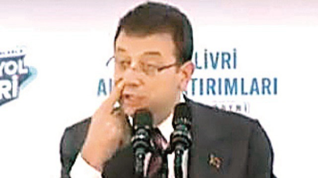 Ekrem İmamoğlu.