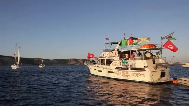 Sumud Filosu, kırmızı bölgeye yaklaştıklarını ve en yüksek alarm durumuna geçtiklerini açıkladı.
