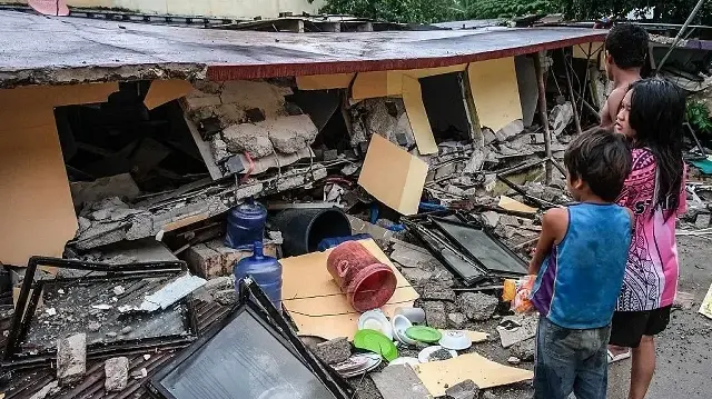 Powerful 6.9-magnitude earthquake leaves over 60 dead, dozens injured in Philippines