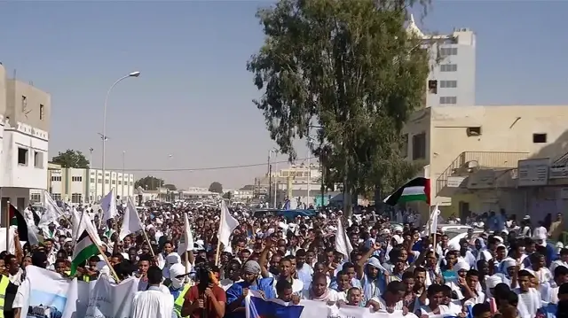 نواكشوط.. المئات يتظاهرون أمام سفارة واشنطن دعما لأسطول الصمود