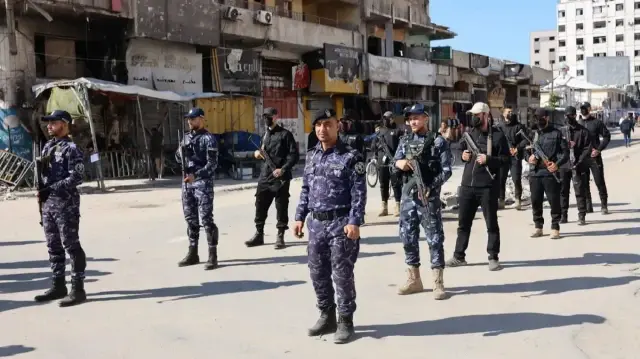 داخلية غزة: أجهزتنا ستبدأ الانتشار بمناطق انسحاب الاحتلال
