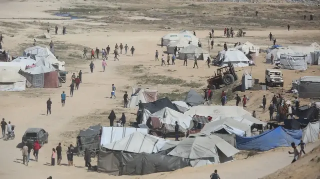 مع وقف إطلاق النار.. الفلسطينيون يتحركون بحرية بين شمال غزة وجنوبها 