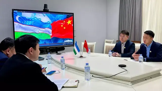 Ильзат Касимов встретился с Лю Ю
