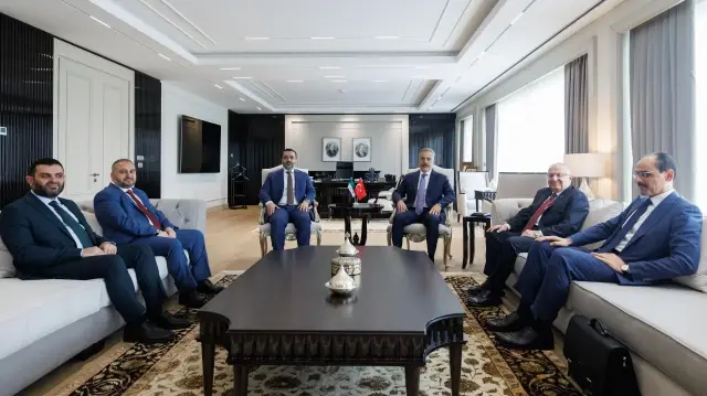 تركيا وسوريا تبحثان التعاون الأمني في اجتماع رفيع بأنقرة 
