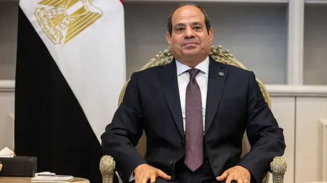 Cete photo montre le président égyptien Abdelfettah al-Sissi, le 5 août 2025. 