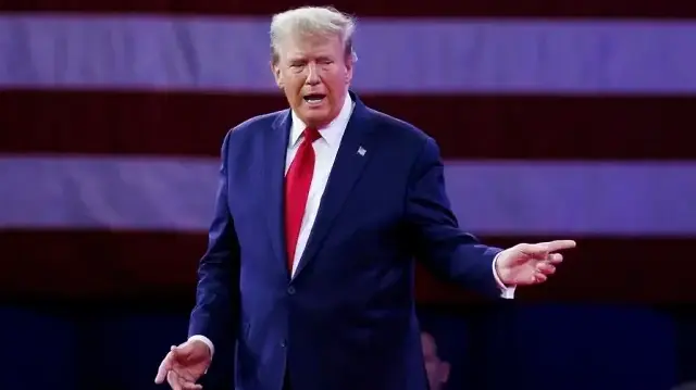 ABD Başkanı Donald Trump askerlerin maaşlarının zamanında ödenmesi talimatı verdi.