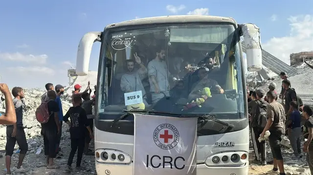 الفلسطيني المحرر فتيلة: وضع الأسرى صعب وهُددنا بالاعتقال الإداري 