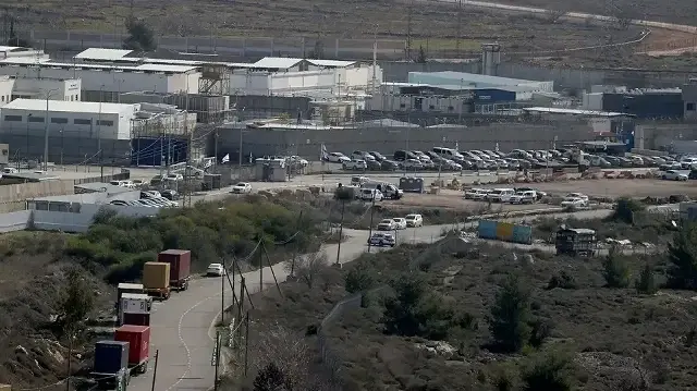 Israel Releases Palestinian Prisoners Under Gaza Ceasefire Deal