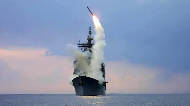 Kremlin Warns US Tomahawk Missile Transfer to Ukraine Risks Escalation