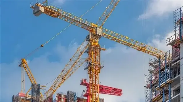 Une délégation d’entreprises turques discute d’une participation au programme d’investissement portugais de 100 milliards d’euros sur cinq ans, ouvrant la voie à une nouvelle coopération économique entre Ankara et Lisbonne.