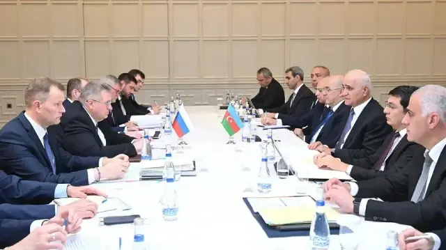 Шахин Мустафаев и Алексей Оверчук
