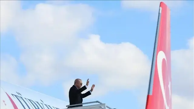 الرئيس أردوغان يغادر شرم الشيخ المصرية
