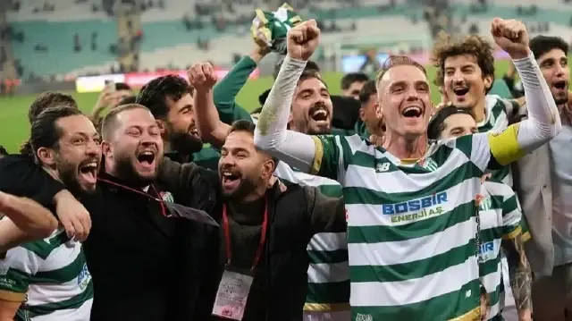 Bursaspor rakip fileleri tam 23 kez havalandırdı.