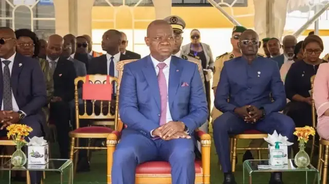 Le Président gabonais Brice Oligui Nguema participe à l’inauguration du siège du Forum des Services de Renseignement et de Sécurité (FORSEG), ici à Libreville, au Gabon.