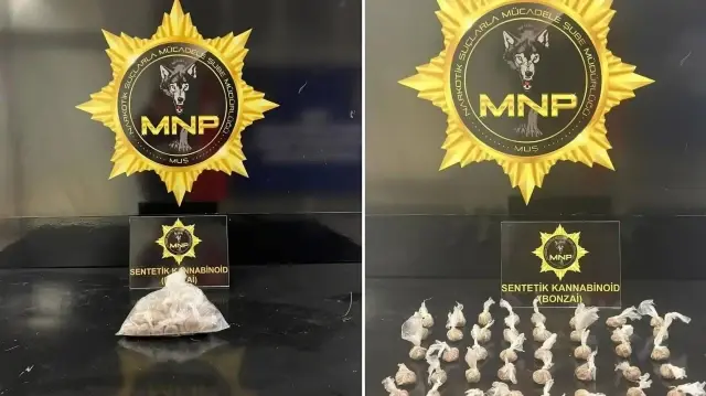 Muş İl Emniyet Müdürlüğü ekipleri tarafından düzenlenen operasyonda uyuşturucu medde ele geçirildi