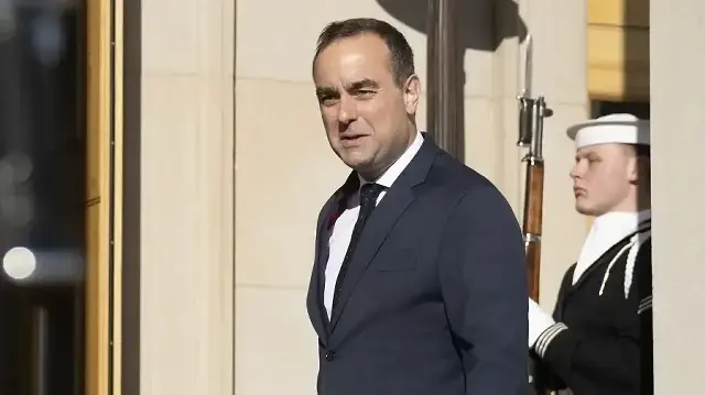 France Proposes Suspending Pension Reform Until 2027 Election