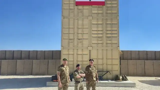 لبنان.. مسؤول عسكري بريطاني يزور نقطة مراقبة قرب حدود سوريا
